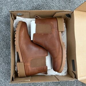 Sorel Emellie II Tan Leather Boots women's 9